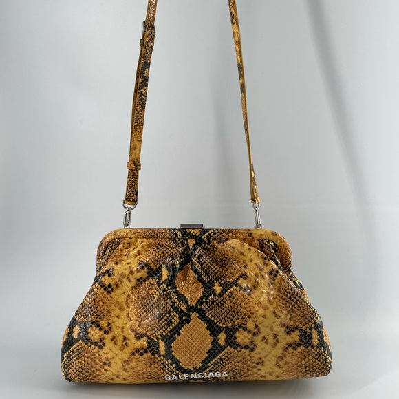 New authentic balenciaga python clutch w/ strap - Picture 5 of 6